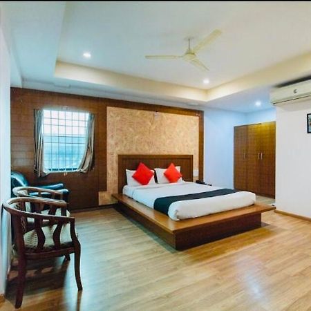 Hotel Seasons Residency Bangalore Exterior foto